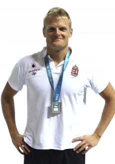 MÁRTON TÓTH